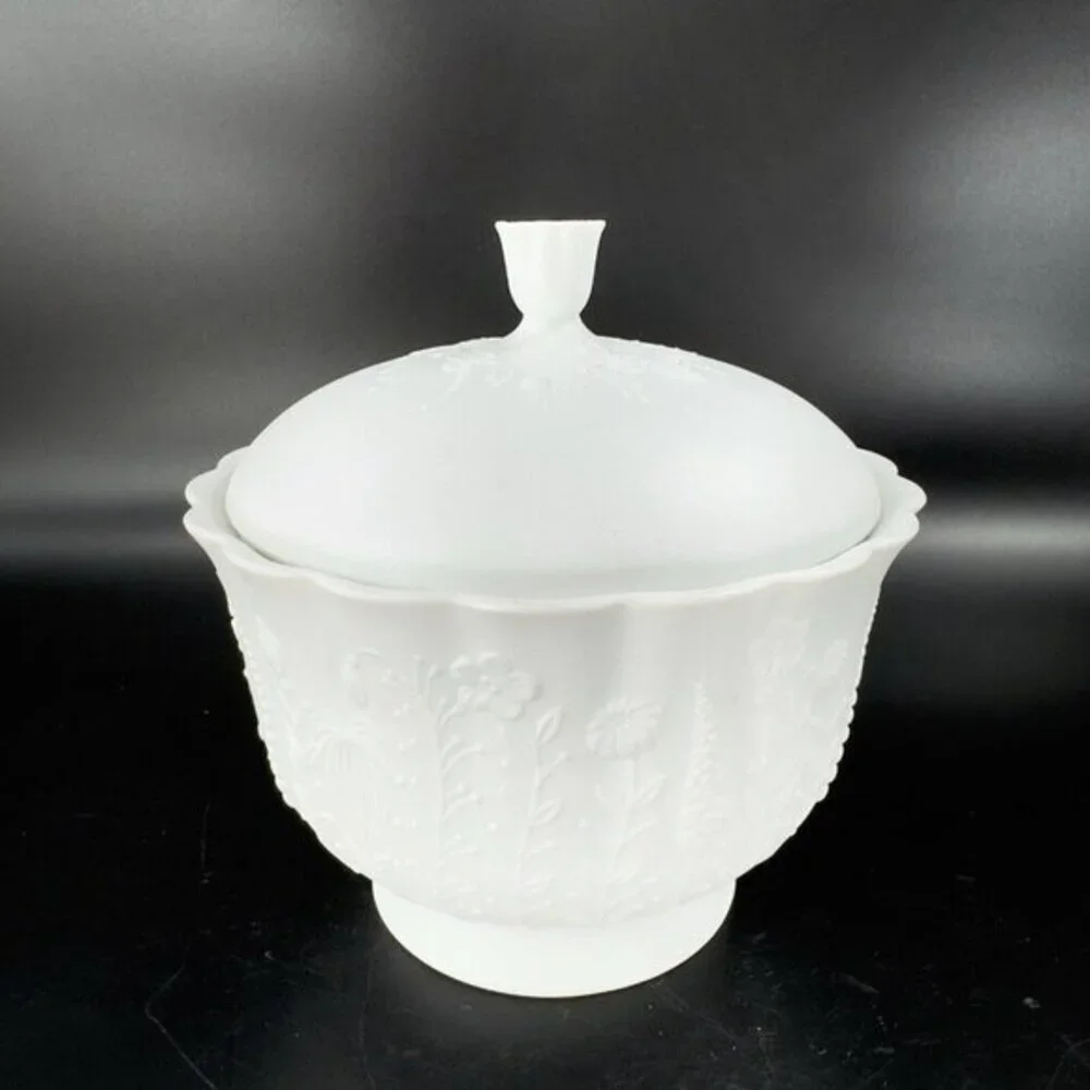 Mid Century Kaiser Candy Bowl Manfred Frey Covered Dish Bowl Porcelain W Sticker
